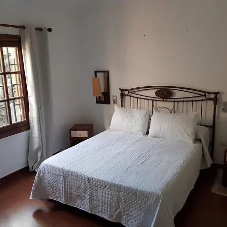 فيلة Fenix بويرتو ذيل كارمين